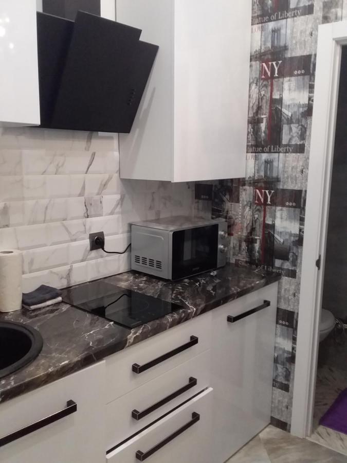 Апартаменти В Центрі Львова Bagian luar foto